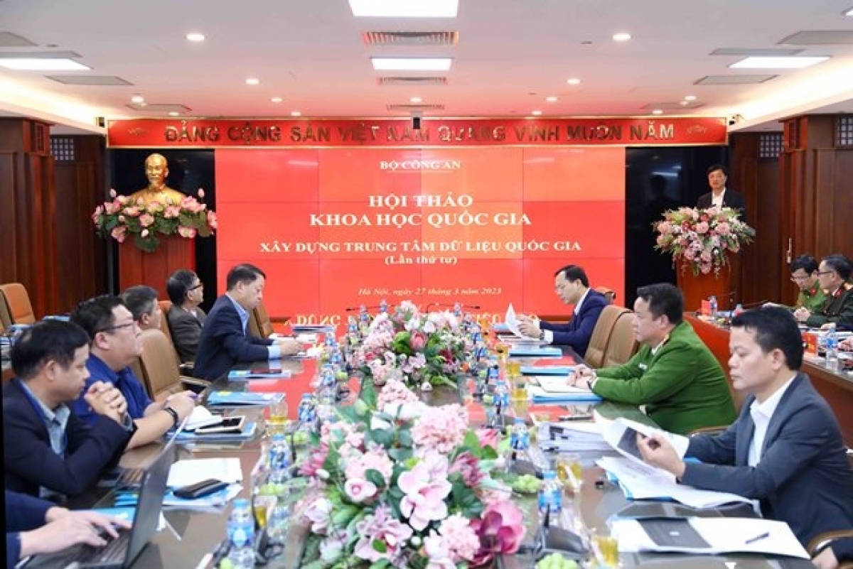 
Cribơyai jak chài Dà lơgar lơh "Anih tờm ơn prăp sră nggal yal tơngĭt jơnau dà lơgar"