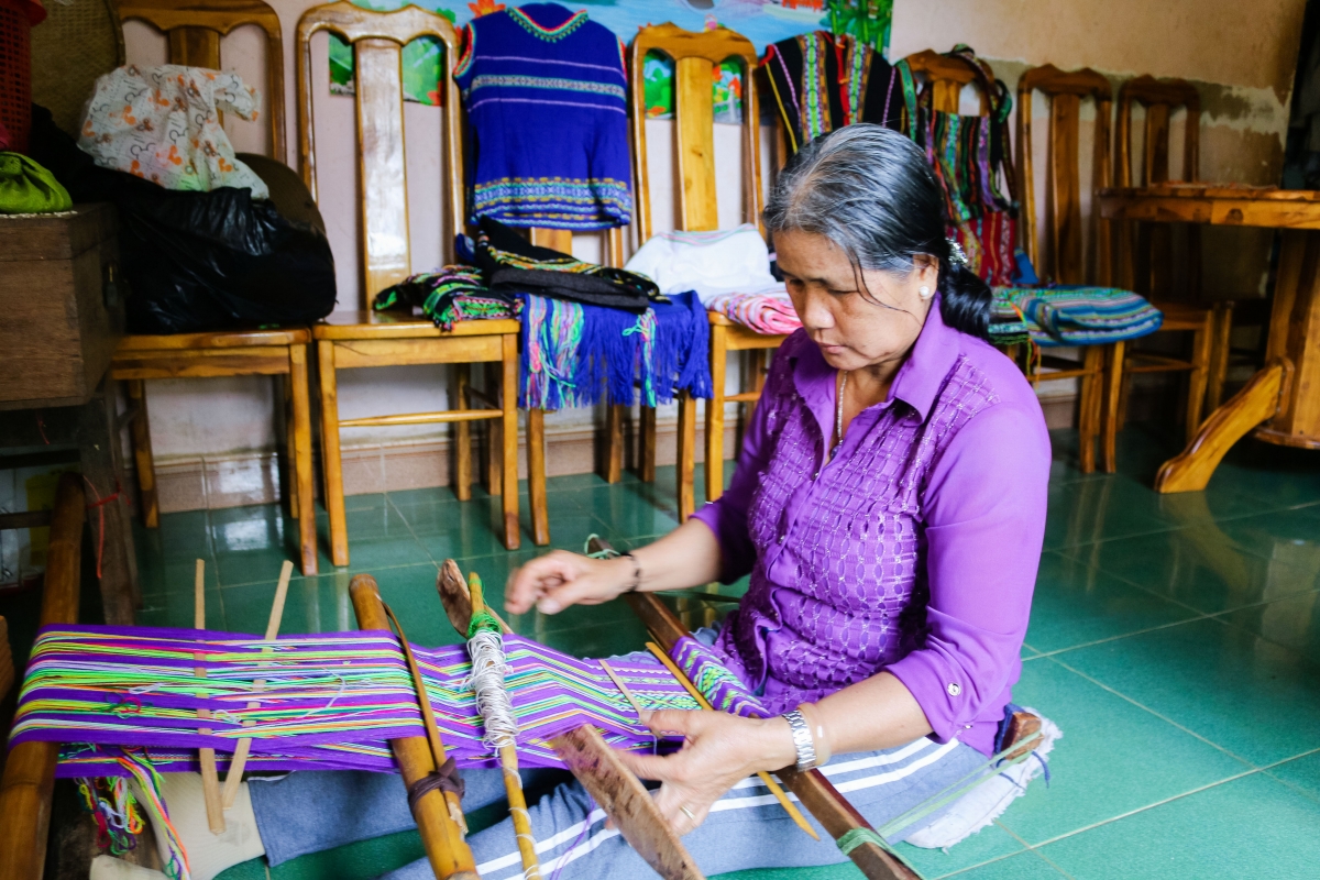 
Pơmai Y Song, pơlei Kon Wang (Ea Yiêng) tanh brai juăt jue