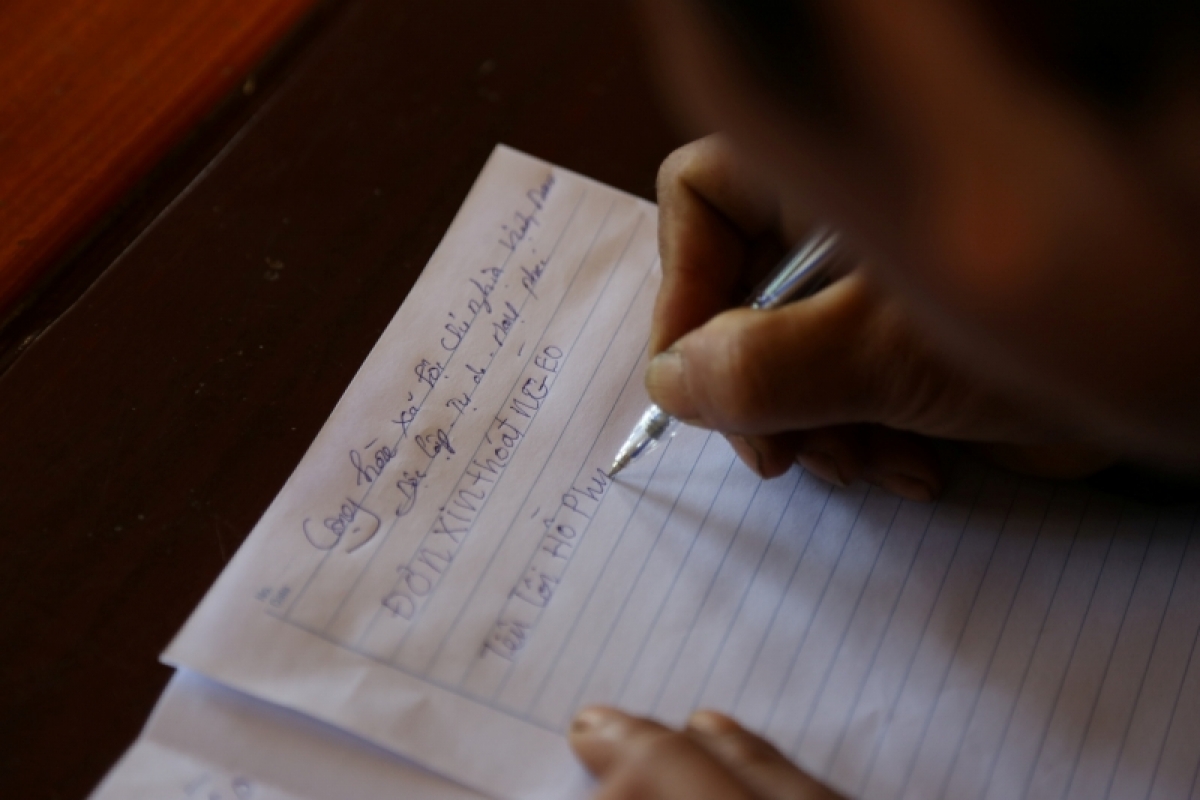 Hồ Phình lĕ djuai ania Mã Liềng blung a čih hră rơkâo tơbiă anăn sang anŏ ƀun rin