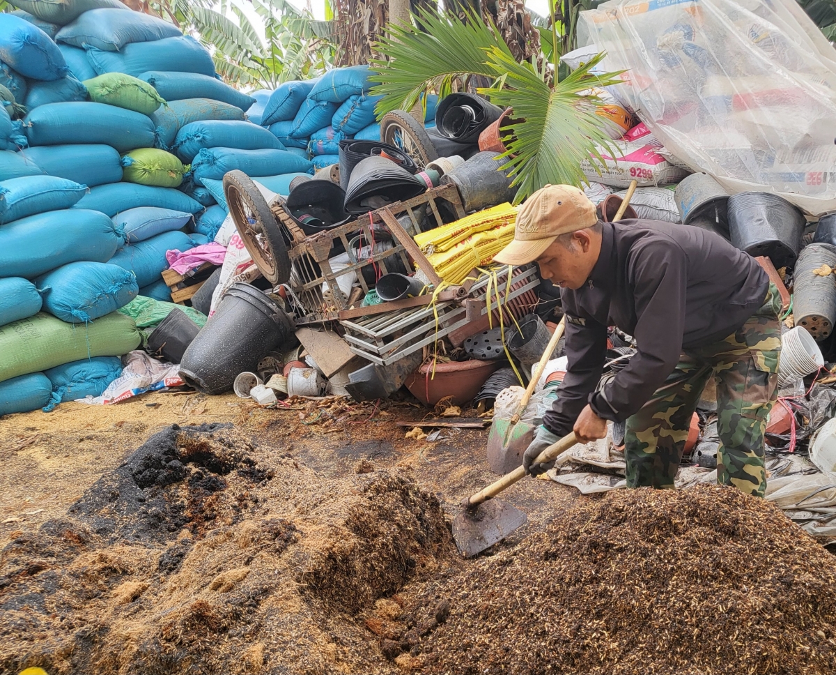 Bi Y Uel Niê gam bơrlŭ phơng nàng tam bơkào 