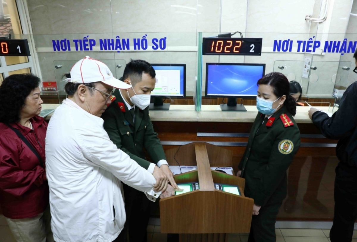 Mpồl Kwang àng làng bol sùm jơh nùs, dong kờl làng bol