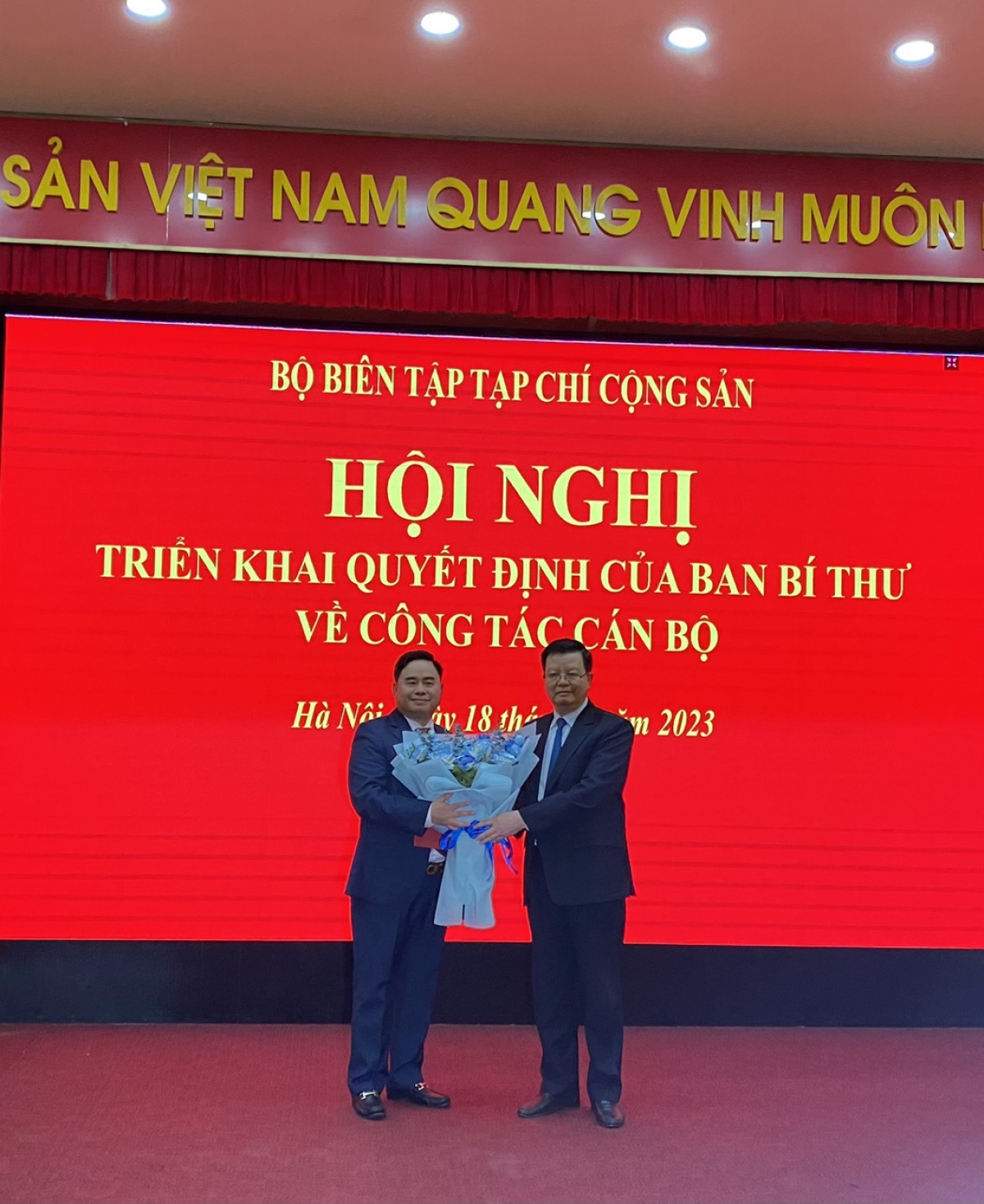 Ơi Phạm Minh Tuấn ngă Kơ-iăng khua dăp hơdră, gơgrong wai lăng Hră pơhing Cộng sản