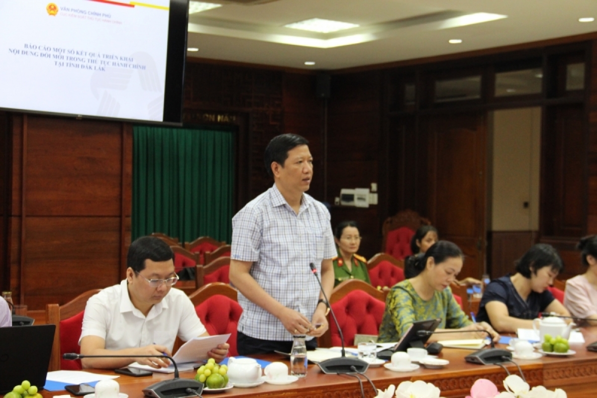 Ƀok Nguyễn Duy Hoàng pơma tơ̆ jơ bơ̆jang