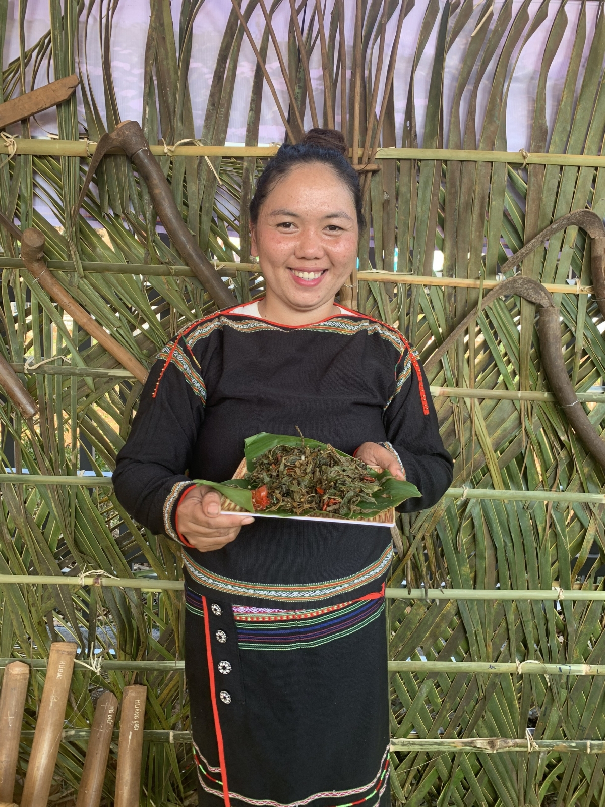 Bi H’Lip Kƀuôr mờ phan sa Djam ƀlê tàm bơrlŭ