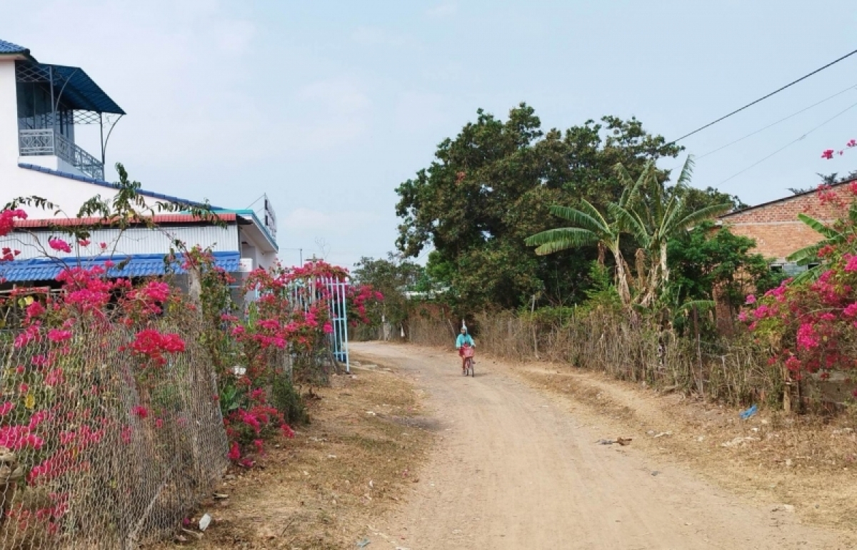 
Eăng tơpok reăng troăng ƀuôn Bhôk