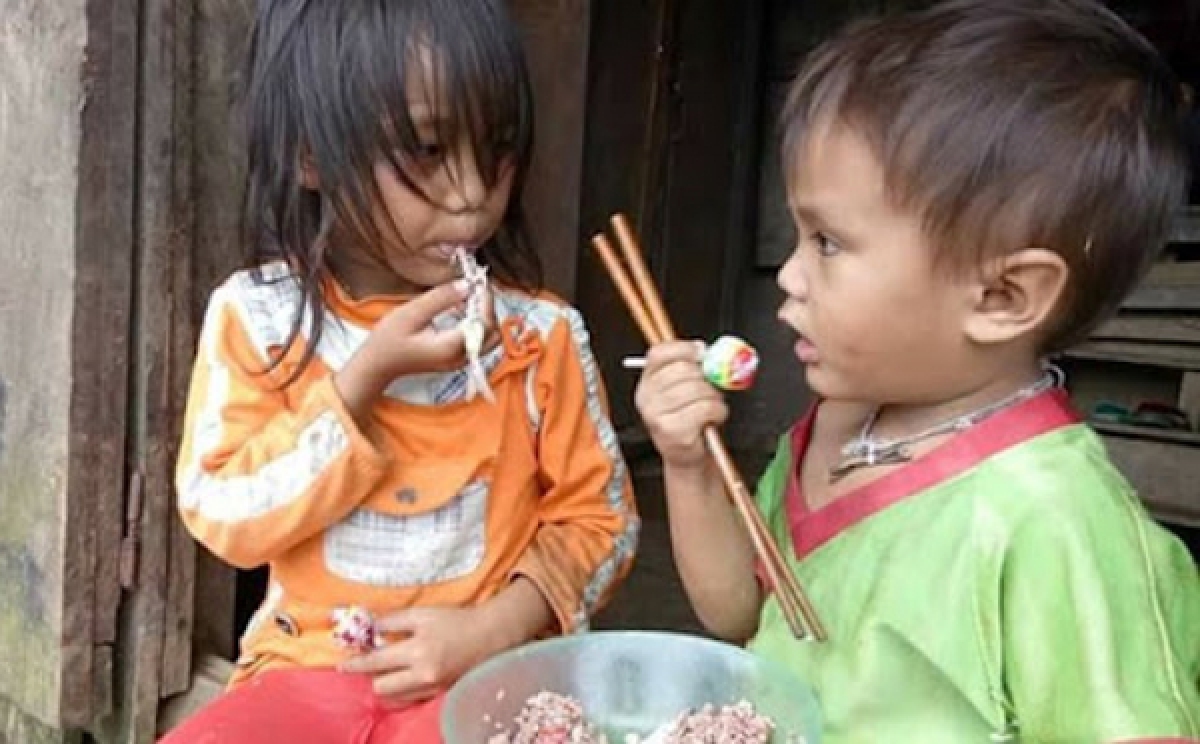 -Tảo hôn và hôn nhân cận huyết thống làm tăng tỷ lệ suy dinh dưỡng ở trẻ