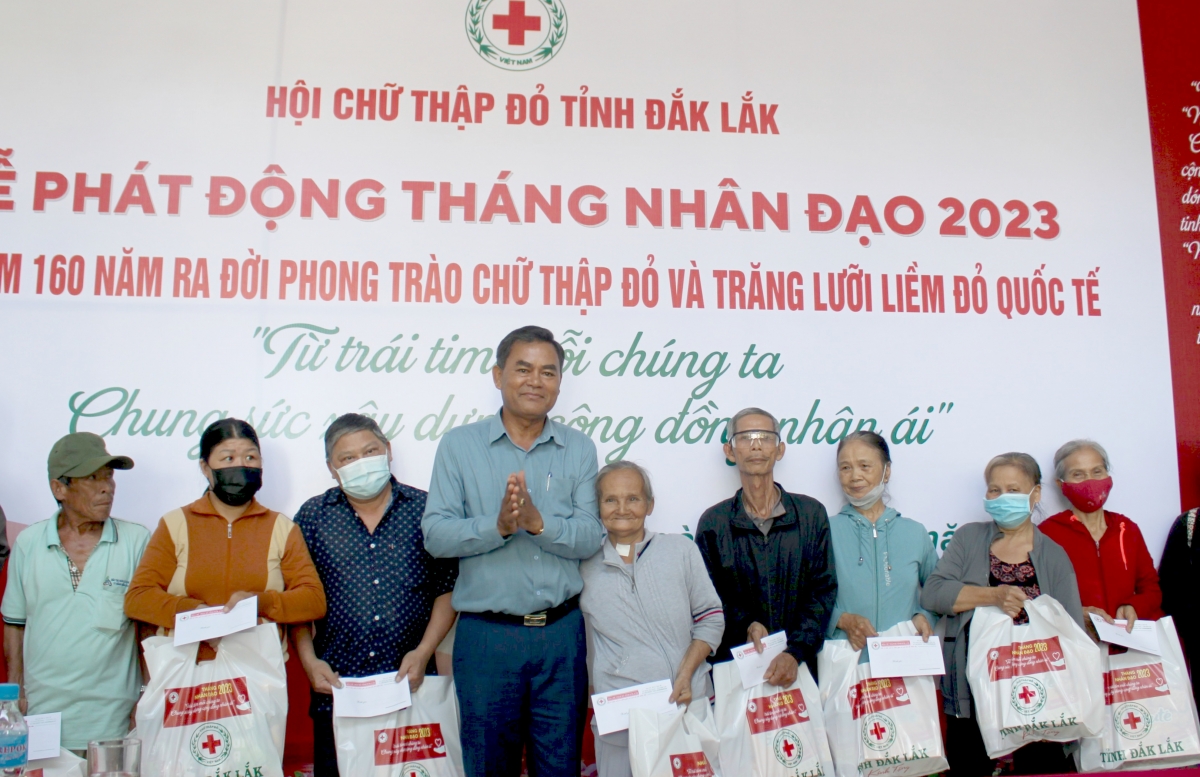 Pà phan ai cau rƀah mờ ală cau kal ke in