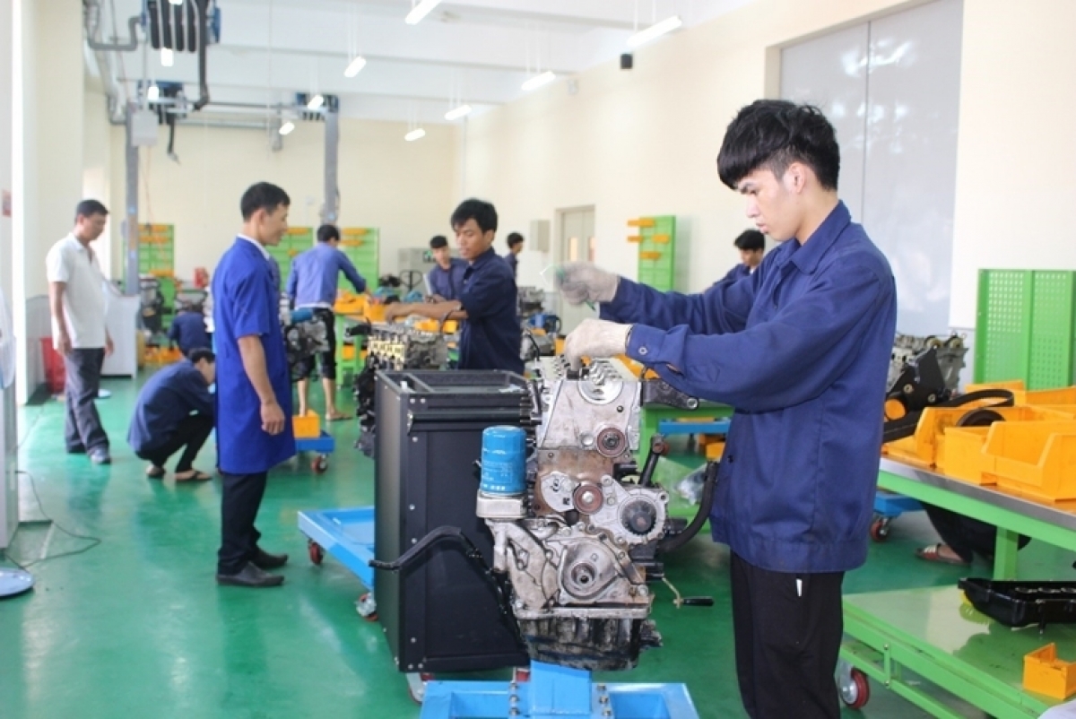 Tơnơ̆ mờ tŭ neh jơh bơsram kấp pe, geh uă kơnòm bơsram rơwah bơsram broă lơh pơgồp bal mờ bơsram sră