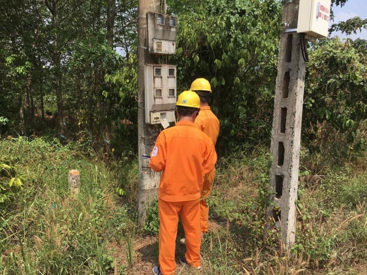 Sền sơ wì kông tơ đèng