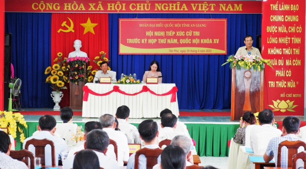 Nar tâm mâp ma cử tri