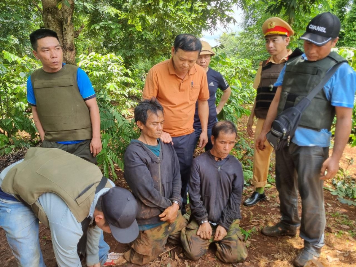 2 tung 3 ngế tro rup a kơxo hâi lơ 21/7 (Um: Kŏng an Dak Lak ăm)