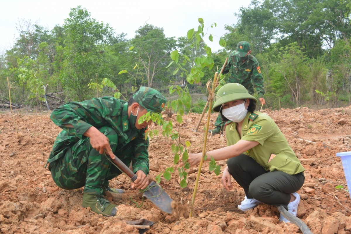 Broă ờng sơntìl tờm chi Trắk Pơrhê pơgồp bơnah prap gàr gen kuơmàng mờ li la siñ họk