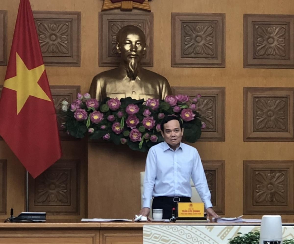 Pôa Trần Lưu Quang, Ngế pro xiâm phŏ hnê ngăn tơnêi têa tơpui a rôh hôp khu hnê mơhno