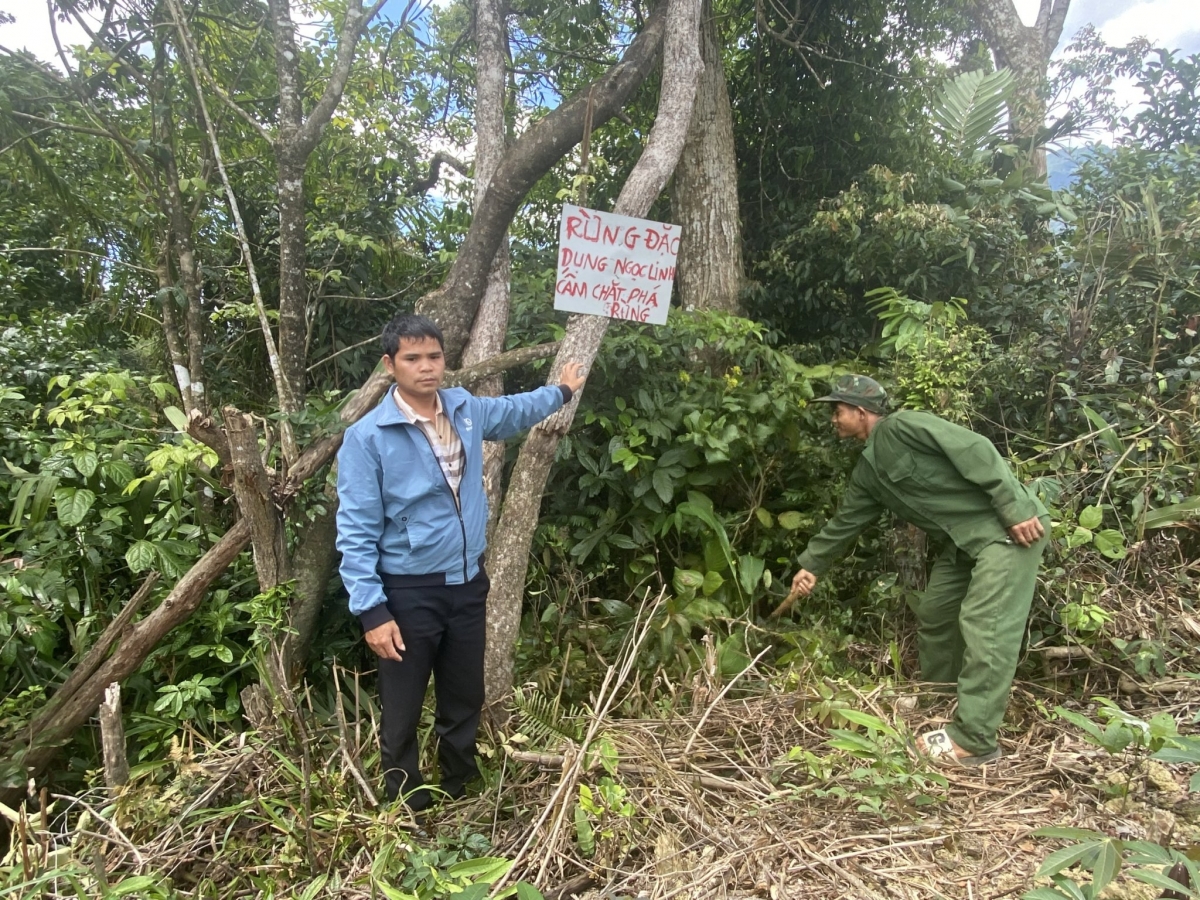 Kruanh thôn A Dứa đah nuĭh ƀon lan mât njrăng bri
 