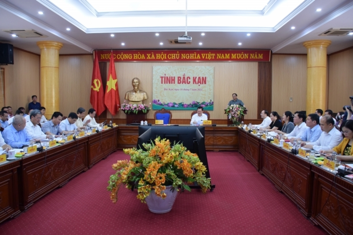 Thủ tướng Phạm Minh Chính pah kan đah Ban Thường vụ N’gor ủy Bắc Kạn
 