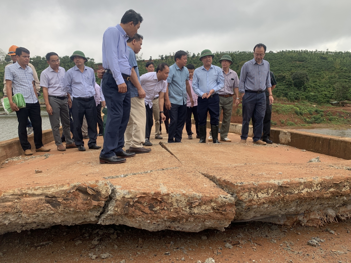 

Khu kăn lăm séa ngăn a tíu tơnêi rơheăng a rơchôa long têa Dak Nting