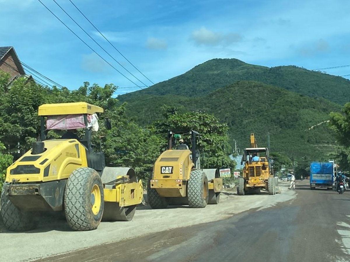 Rơndap broă lơh Gùng kềng lơh sa tiah đah mat tơngai lik càr Gia Lai