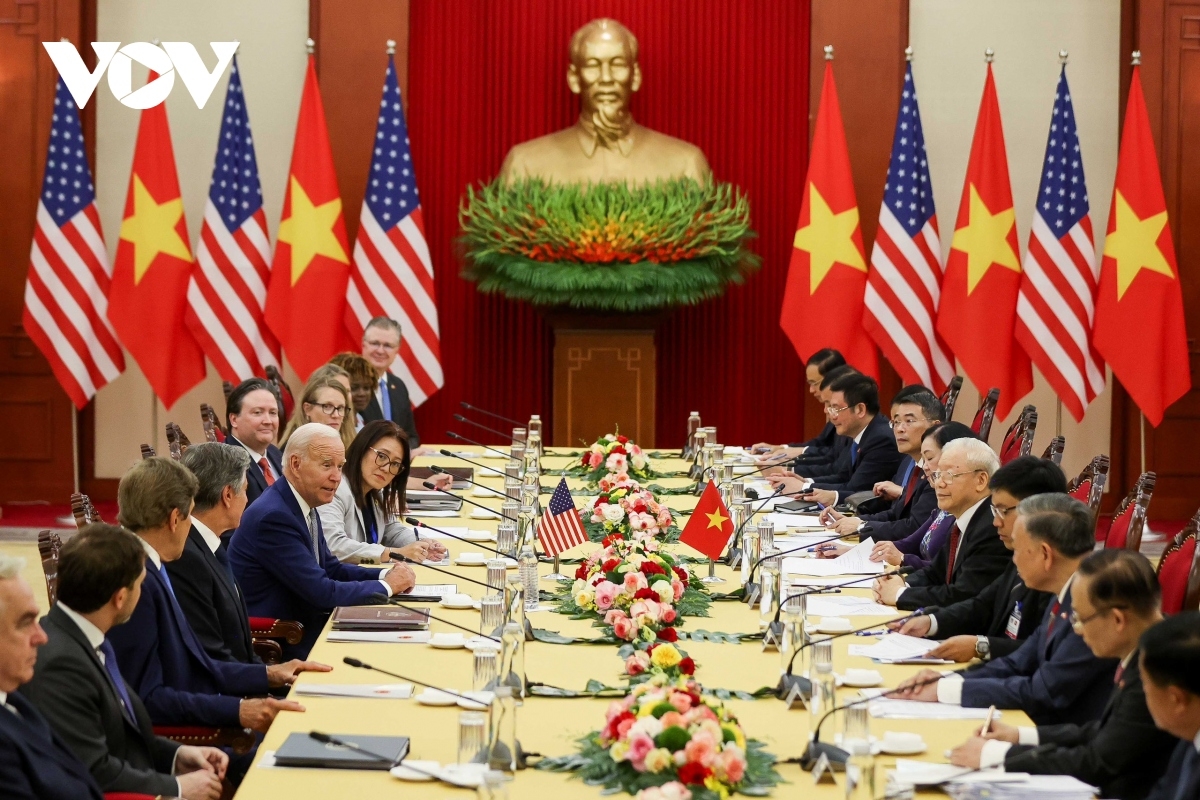 Tổng Bí thư Nguyễn Phú Trọng pra xay lâng Tổng thống Joe Biden