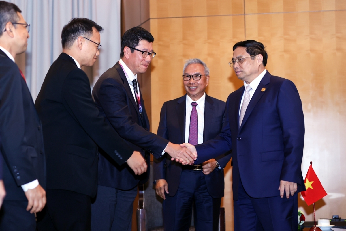 Khua dêh čar ta, ơi Phạm Minh Chính tŭ jum khua git gai hơdôm grŭp bơwih ƀong prong mơ̆ng Indonesia