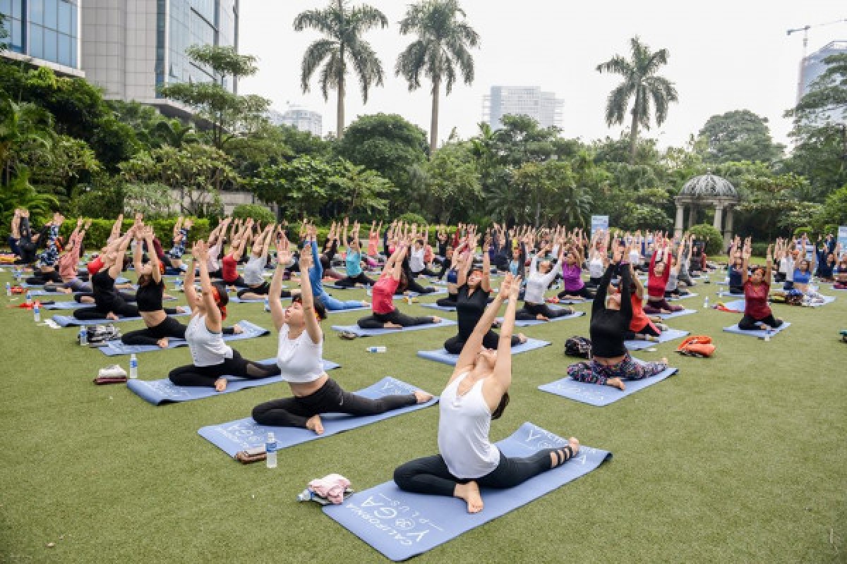 Tour du lịch pambuak haong bruk ngak pasiam meng Thiền saong Yoga daok lac jalan nao bahrau