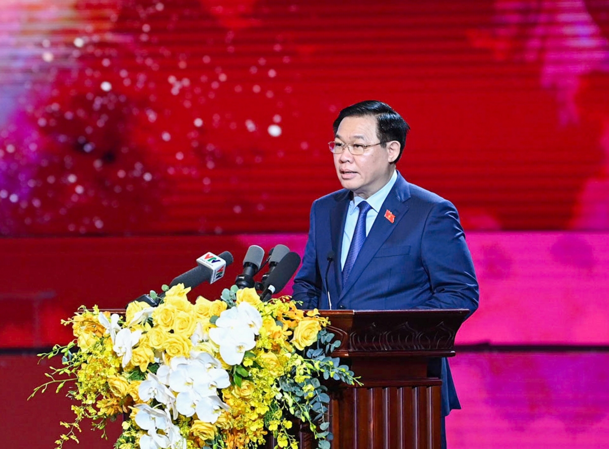 Củ tịc Quôk hội đơs tàm dơ̆ bơyai lơh