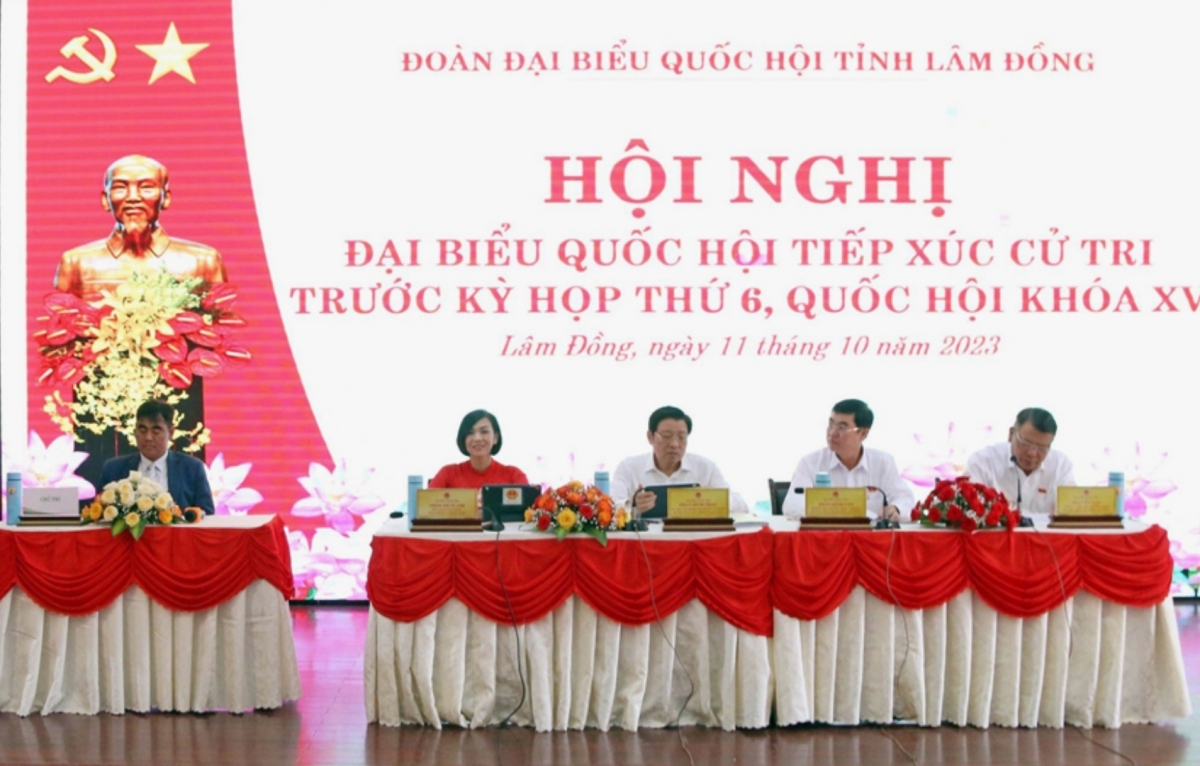 Ồng Phan Đình Trạc tìp mat cau tĕ khà tàm hìu bơsram Đại họk Dà Làc