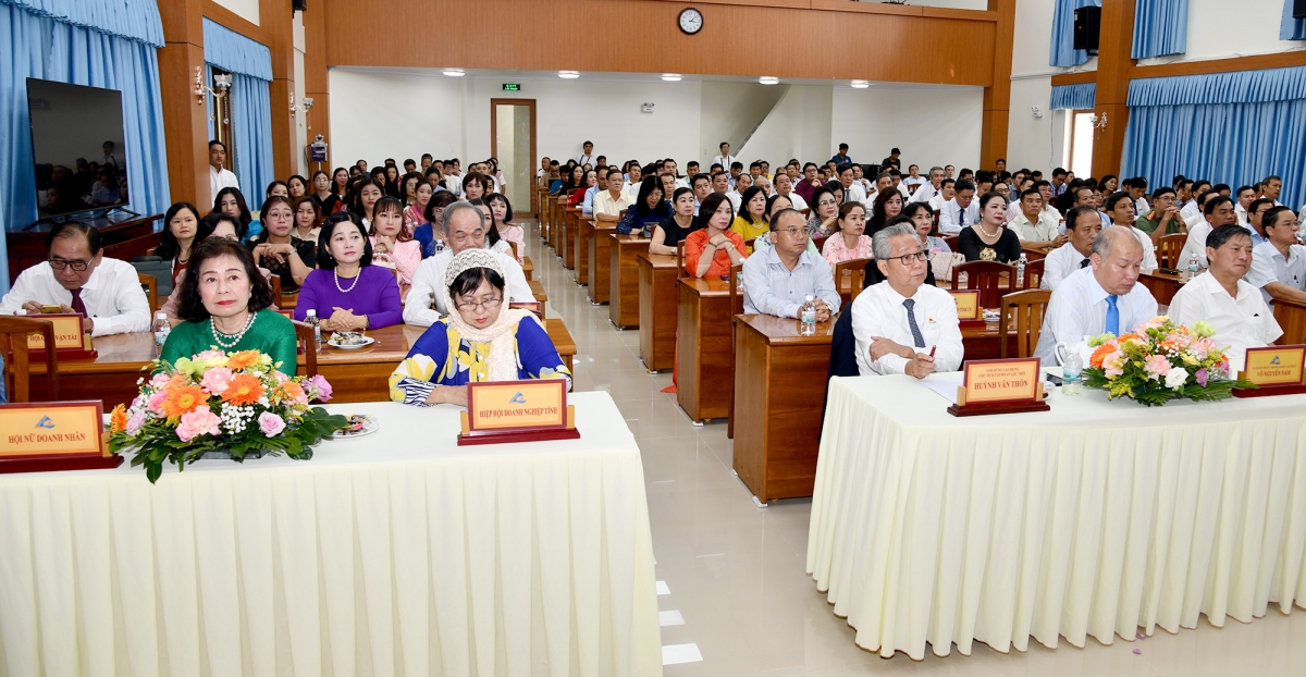 Gah chức năng tỉnh An Giang bhian duah thau, daong ka doanh nghiệp yam tapa kan kandah