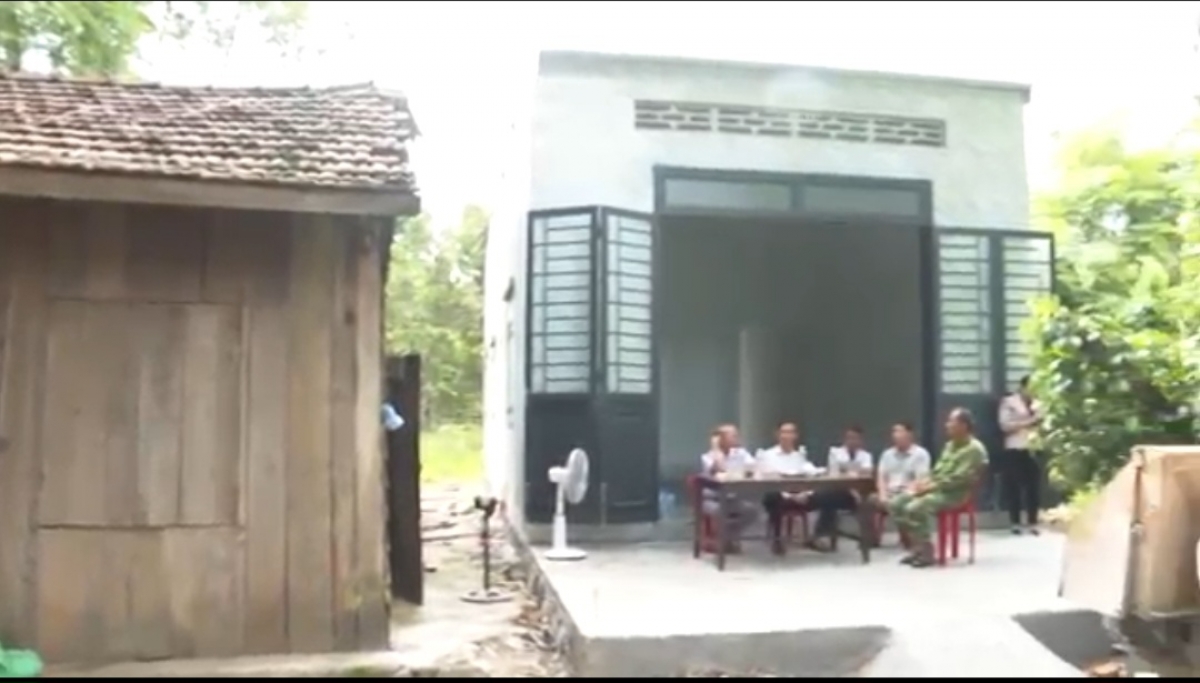 Hìu pa lơh gơs tềng gah hìu lài do bơh ồng Lãnh Như Biểu dê