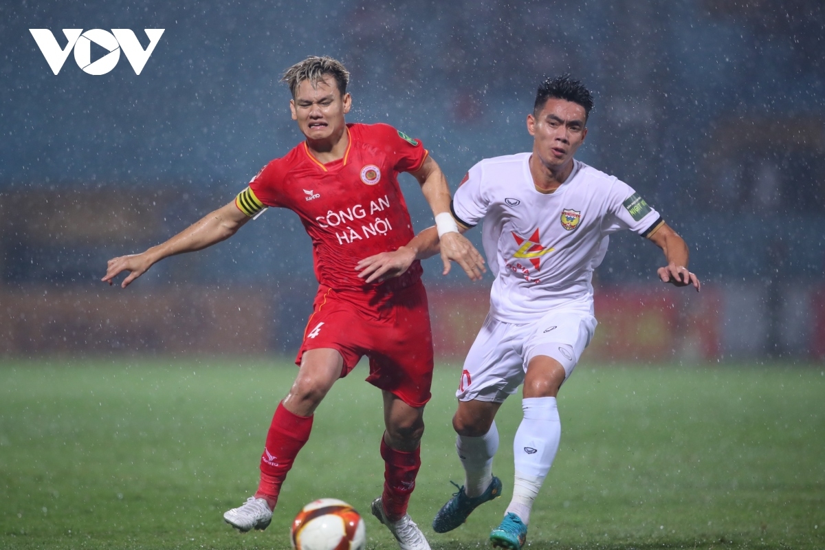 CLB CAHN sáng cửa vô địch V-League 2023.