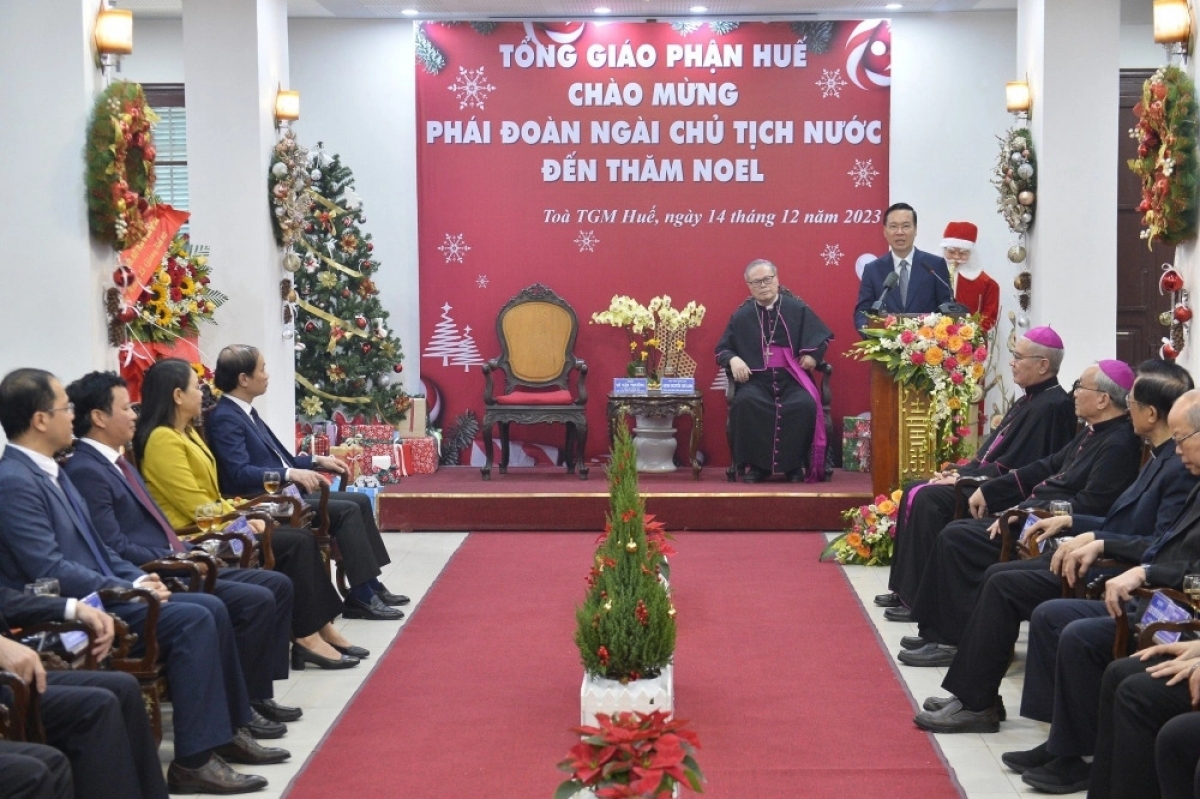 Kăn xiâm hnê ngăn tơnêi têa mơnhên, Đảng, Tơnêi têa đi đo hlê plĕng pêi pro troăng hơlâ nhuô̆m ƀă tơniăn hnoăng loi tĭng tiô khôp dêi kuăn pơlê