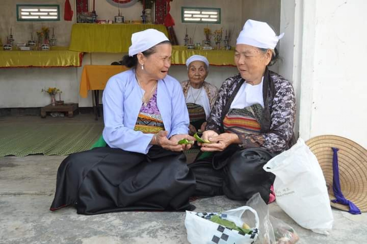 Tục ăn trầu của người Mường. Chanup:Báo Đăk Lăk