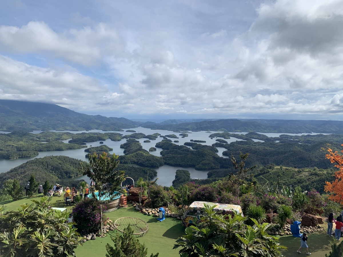 
Găn ga 20 sơnăm tơ-iung pơjing, mŭk drăm – tơpôl kơ Đăk Nông hlôi đei jơnei hơtŏk hơ-iă. Đăk Nông hlôi hơ-‘nhăk tơmang pơhiơ̆ lơ̆m la kak apŭng plenh teh