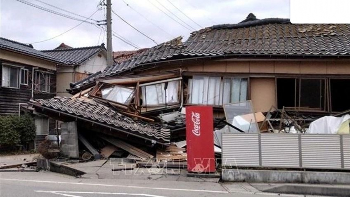 Du mlâm jay ta Wajima, n’gor Ishikawa, Nhật Bản geh khuch djơh jêh n’gơ neh
 