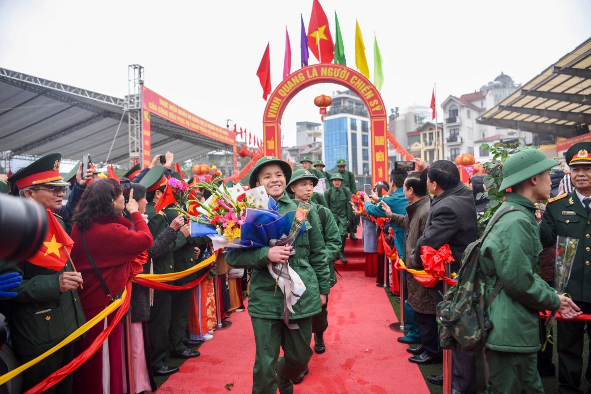 Nau jao ndơn tahen geh ƀư tâm 7 n’gor, nkuăl ƀon têh tâm lam dak