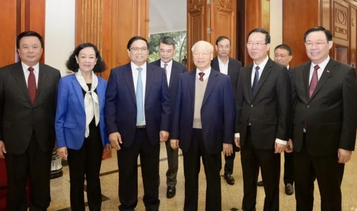 Mbang nyaom roya pakat negar mbang ka 14 di Ndang lac sa bruk chinh tri biak hu yaom glaong