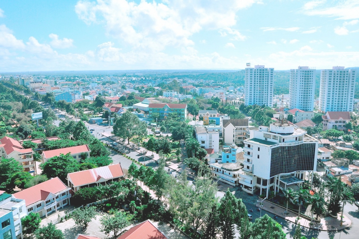 49 nam bơtàu tơnguh, Buôn Ma Thuột neh geh tai uă broă lơh bơ̆t bơtàu pa