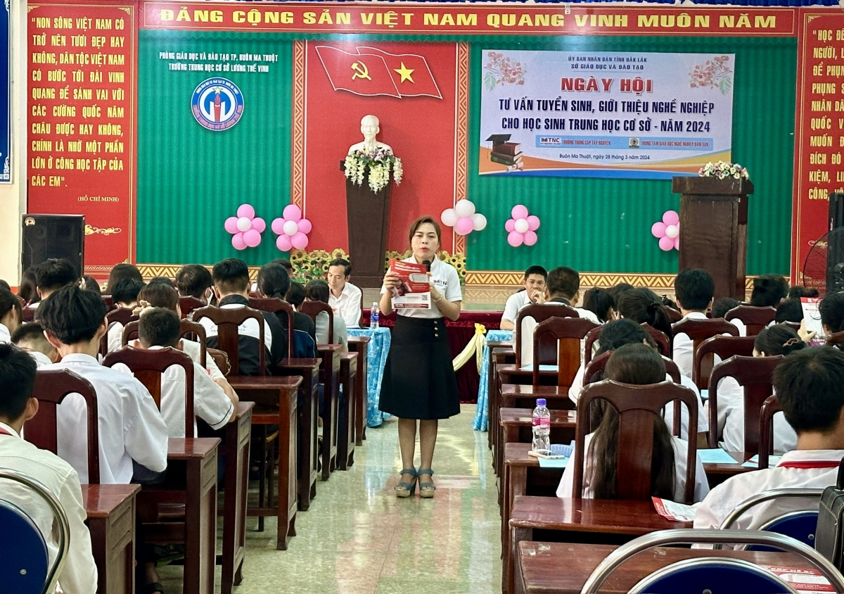 

Dak Lak tơkŭm po tơ’noăng rah mơhno troăng hriâm ăm hok tro ki hriâm hngêi trung râ pá péa