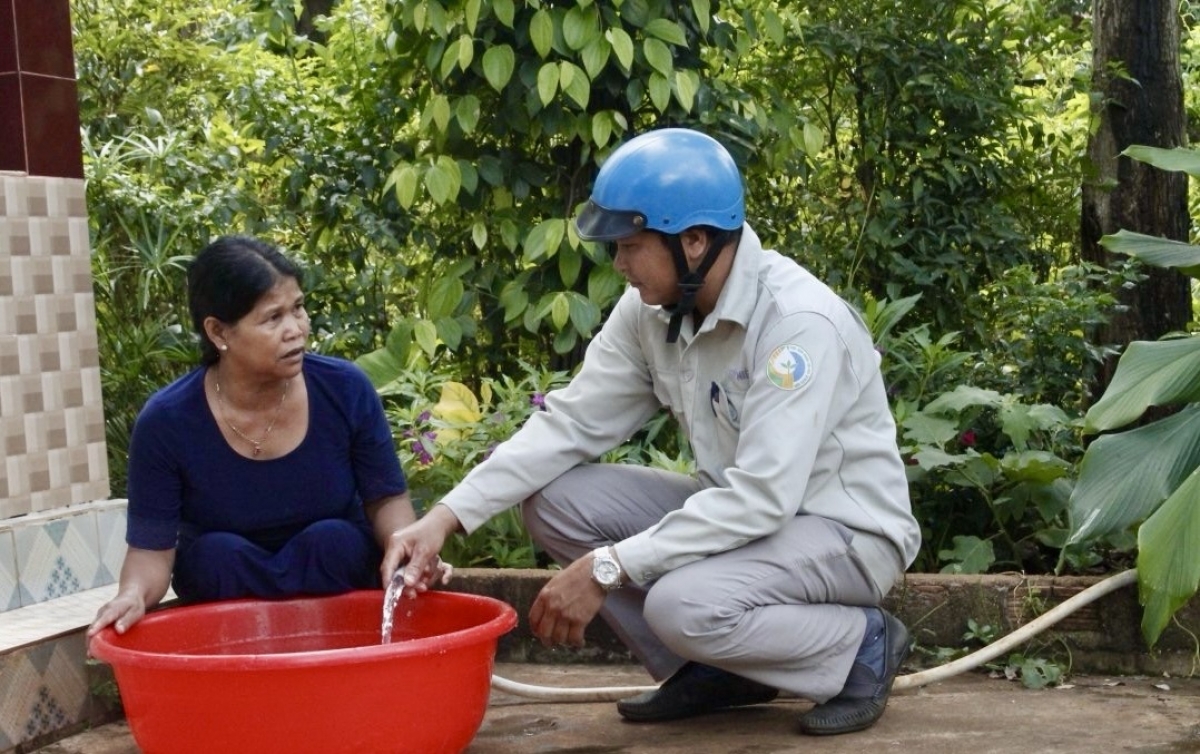 

Kuăn pơlê cheăm Ea Tul (tơring Čư Mgar) xúa têa krúa ing tíu hrik chuâ têa tơkŭm