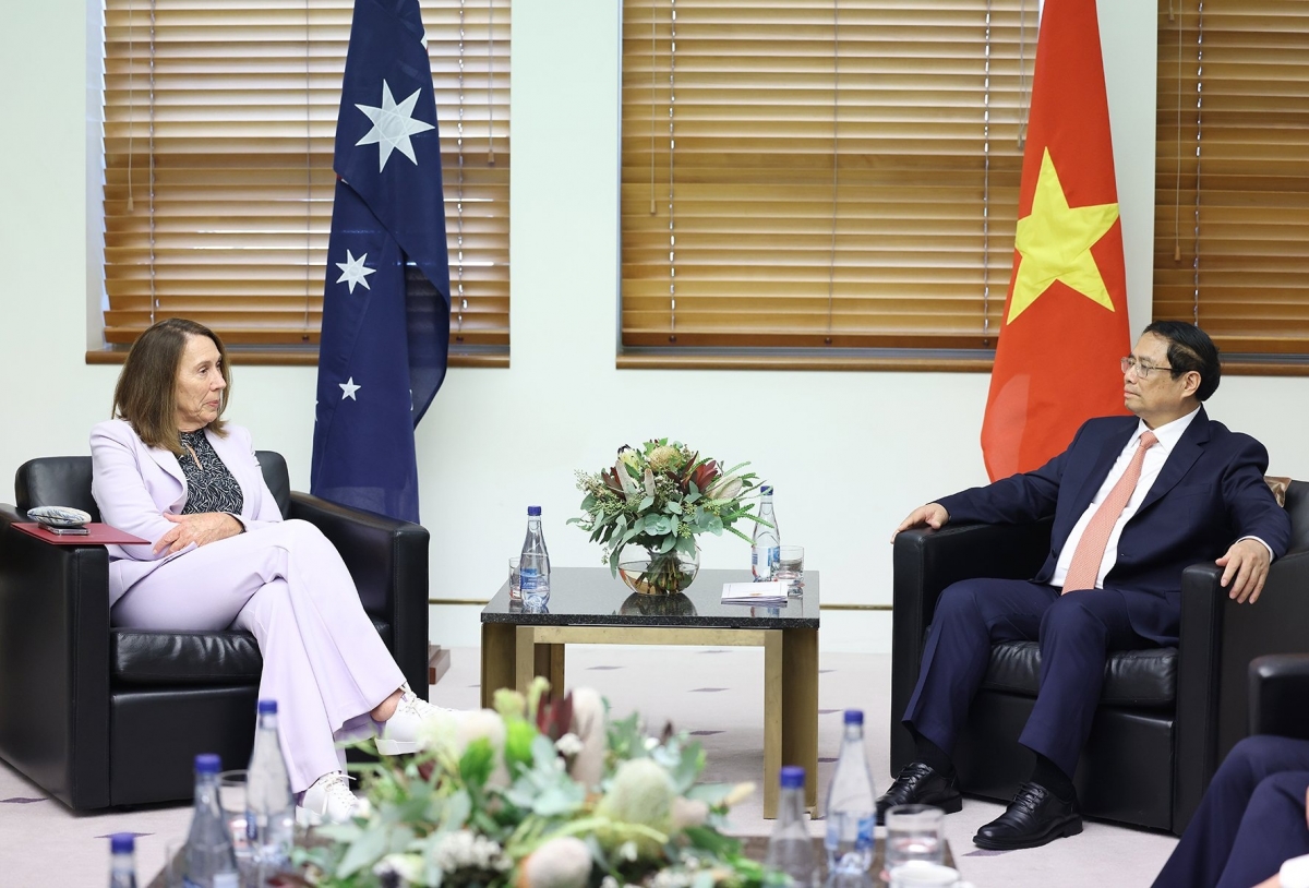 
Thủ tướng Phạm Minh Chính sơng yă Sharon Claydon, Phŏ Kơdră Hạ viện, Kơdră GrŭpNghị sĩ tơbôl Australia – Việt Nam