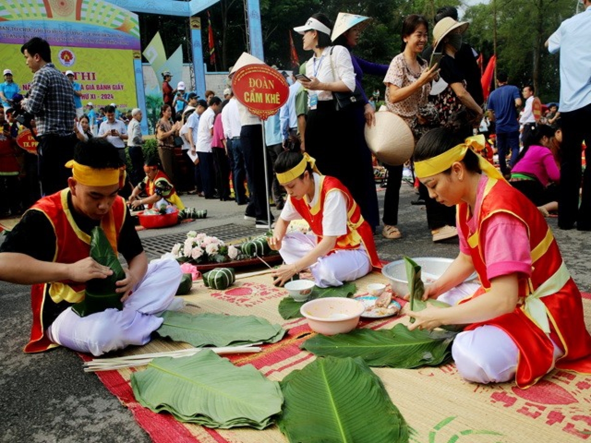 Mâu khu ki veăng tơ’noăng kơxuô kơƀăn, pế kơƀăn chưng