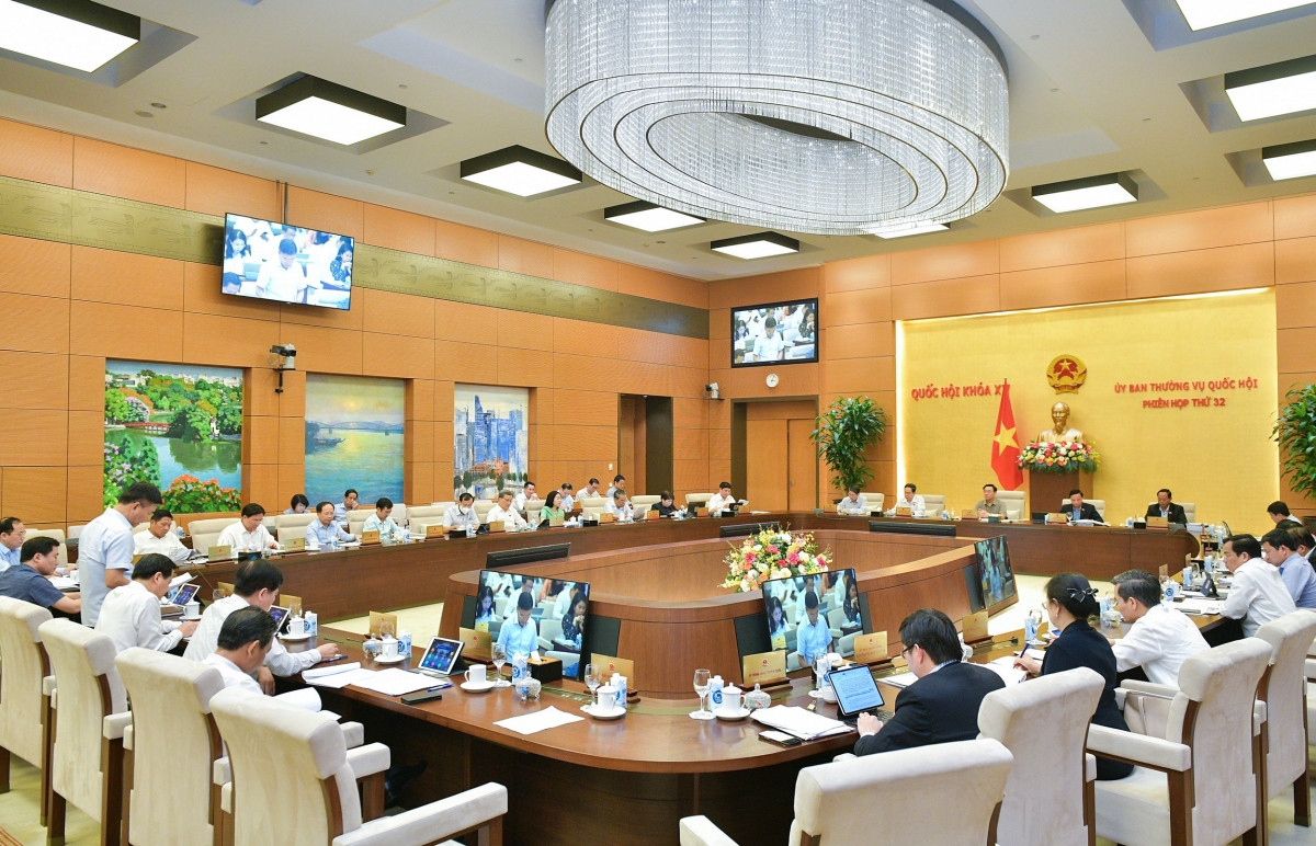 Anih jơnum lok 32 mơ̆ng Jơnum min apăn bruă pơ ala mơnuih ƀôn sang