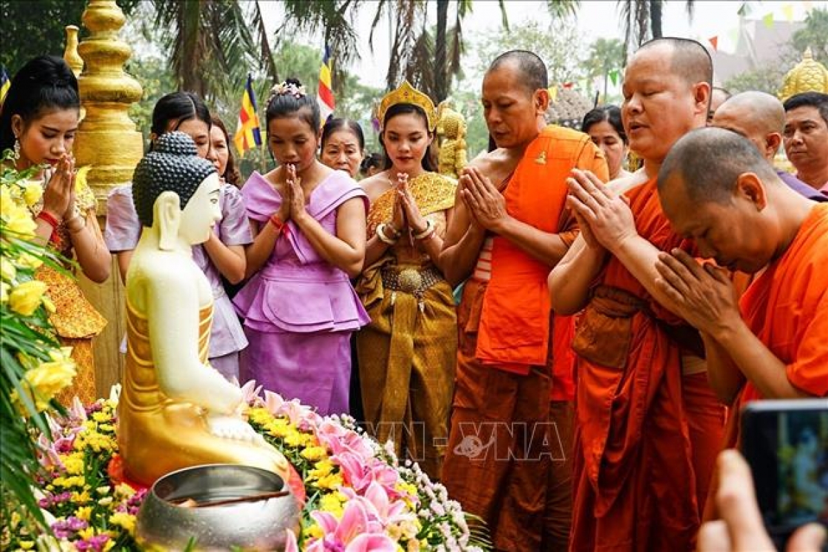 Lễ hội Chol Cham Thmay bah rnoi Khmer