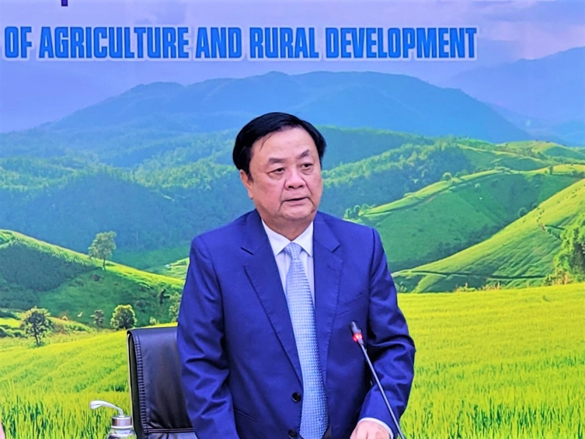 Khua ding jum bruă hmua hăng pơđĭ kyar plơi pla ơi Lê Minh Hoan