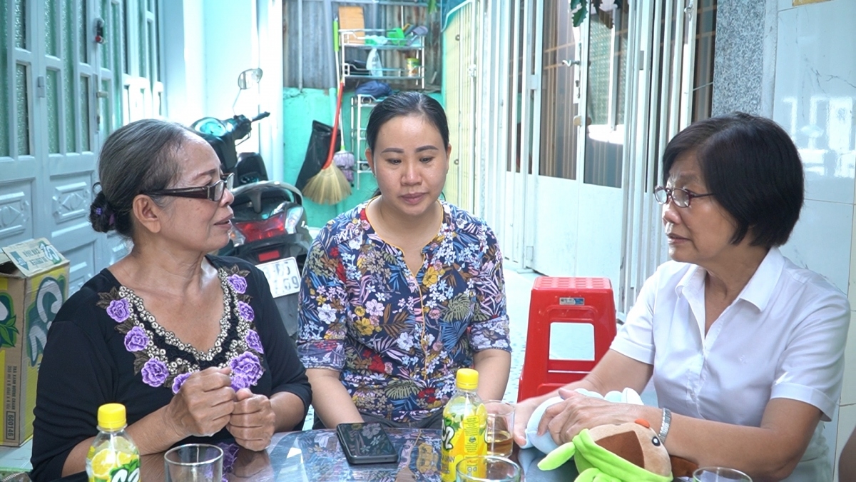 Bruk rivang gauk gar baoh dang urang alin brei tạng hu Sang iek ruak Chợ Rẫy bhian ngak 