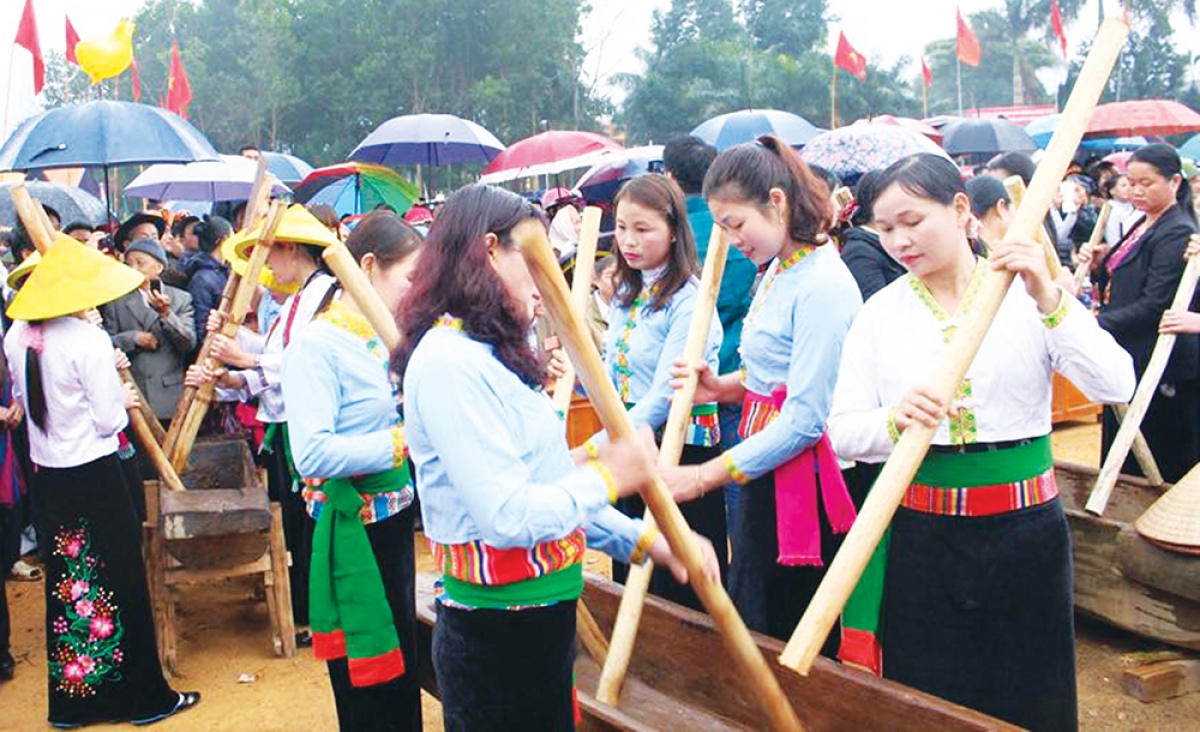 Nhiều nét đẹp văn hóa truyền thống của người Mường luôn được thế hệ trẻ gìn giữ, phát triển. Ảnh: Internet