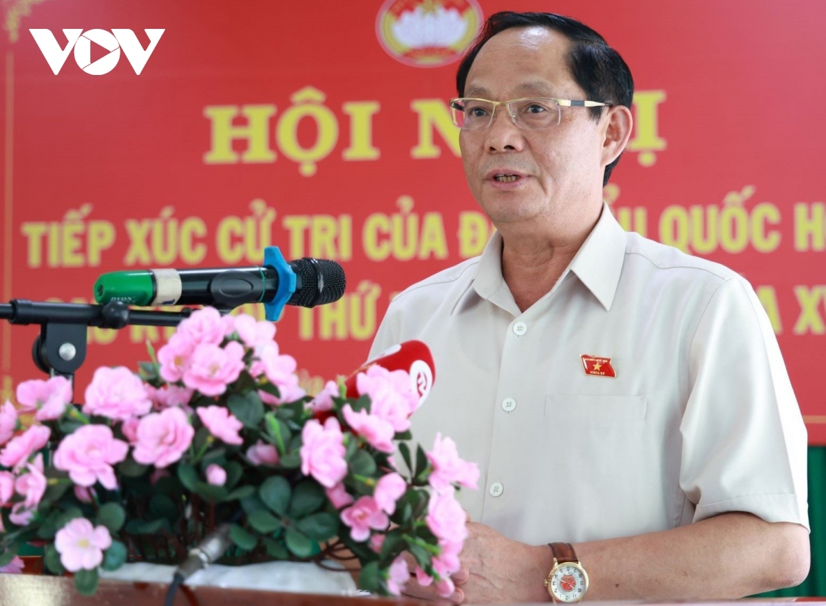 Phó Chủ tịch Quốc hội Trần Quang Phương prá xay lâng đhanuôr