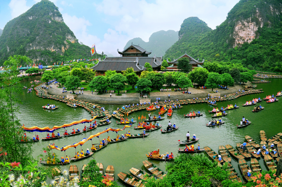 Quần thể danh thắng Tràng An. Ảnh: Hải Minh/tttt.ninhbinh.gov.vn