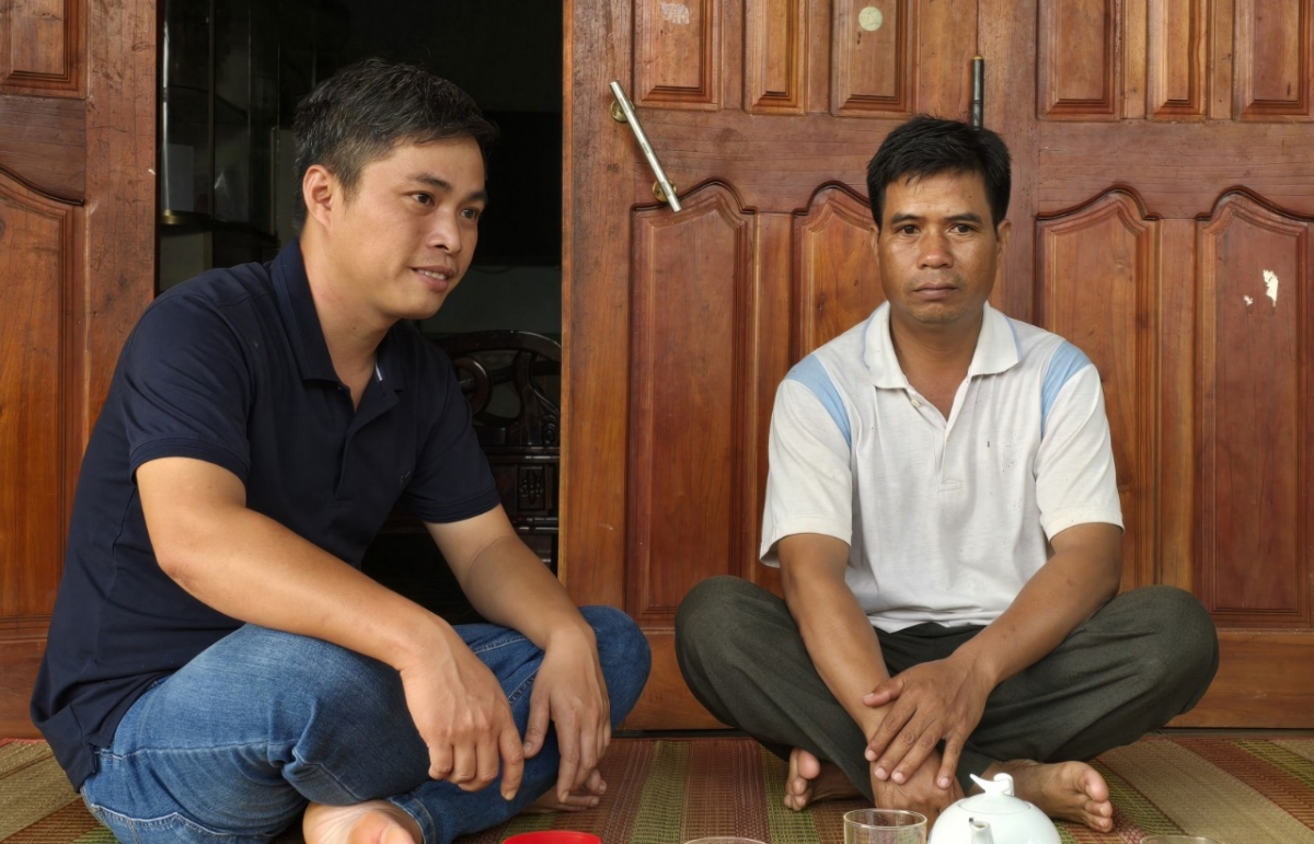 Thiếu tá ồng Vũ Hùng Cường, Kwang ătbồ Kwang àng xã Ia Hrung (àu jù) sùm lùp broă sền gàr lơngăp lơngai rơndăp tăp sèng mờ Kwang ătbồ thôn Blo Dung ồng Ksor Phiếu