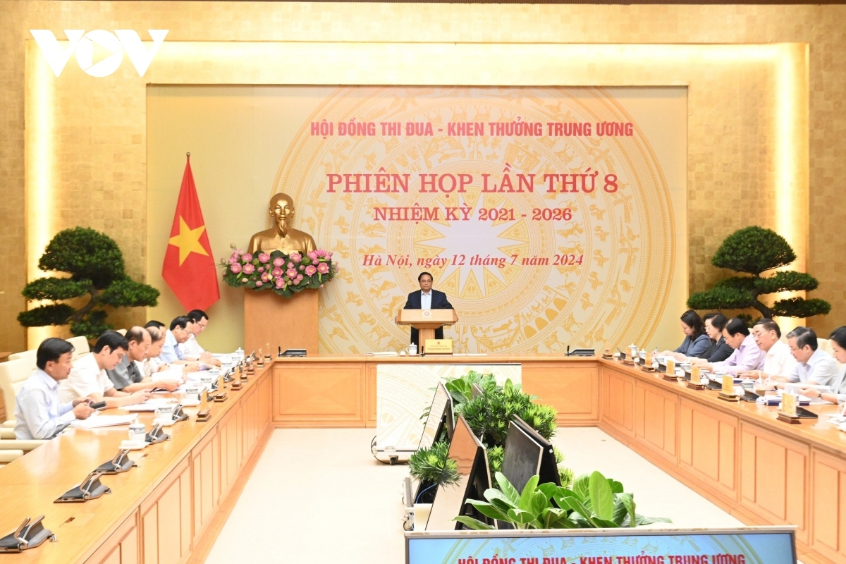 
Thủ tướng Phạm Minh Chính pơgơ̆r tơdrong hop akŏm