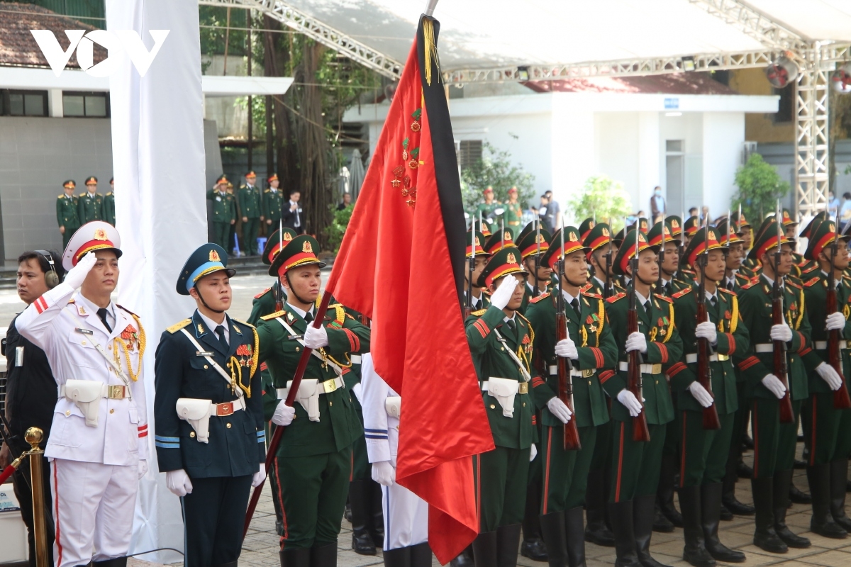 Cùng thời gian trên, Lễ truy điệu đồng chí Tổng Bí thư cũng được diễn ra tại Hội trường Thống Nhất, Thành phố Hồ Chí Minh và tại quê nhà xã Đông Hội, huyện Đông Anh, Thành phố Hà Nội. 